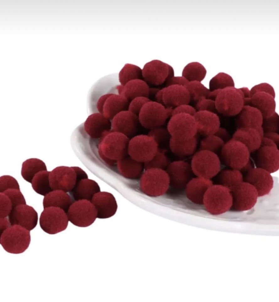 Bordo Renk 2 cm Peluş Ponpon 100’lü Paket – El İşi ve Süsleme Malzemesi