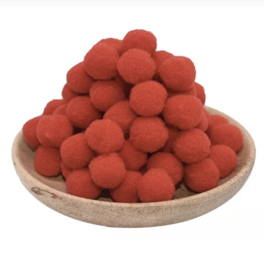 Kırmızı 2 cm Peluş Ponpon 100’lü Paket – El İşi ve Süsleme Malzemesi ürünü