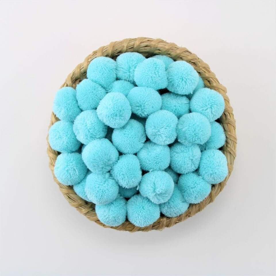 2 cm Yün Ponpon 100’lü Paket – El İşi, Hobi ve Süsleme Malzemesi ürün
