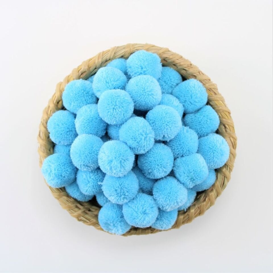 2 cm Yün Ponpon 100’lü Paket – El İşi, Hobi ve Süsleme Malzemesi ürün