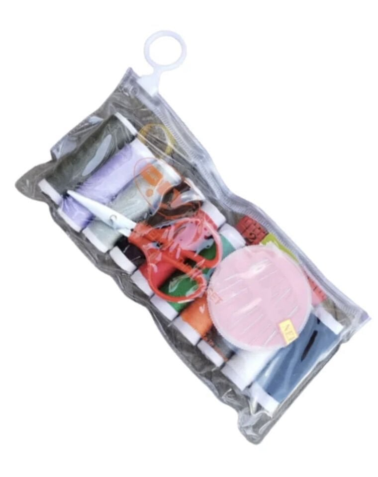 Mini Dikiş Seti – Renkli İpler, Makas ve İğne Seti | Taşınabilir Tamir Kiti